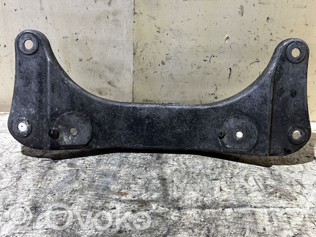 BMW 5 E39 Gearbox mounting bracket 