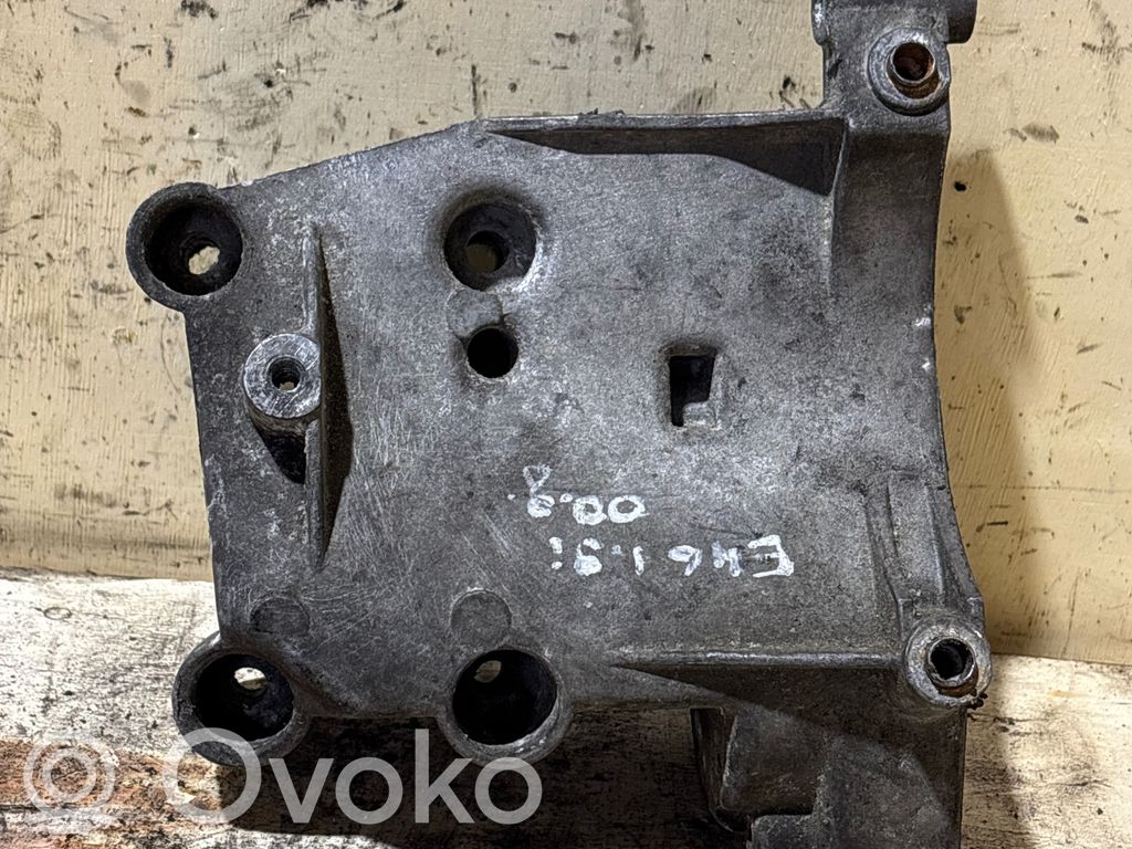 A/C compressor mount bracket   1433507,64551433507