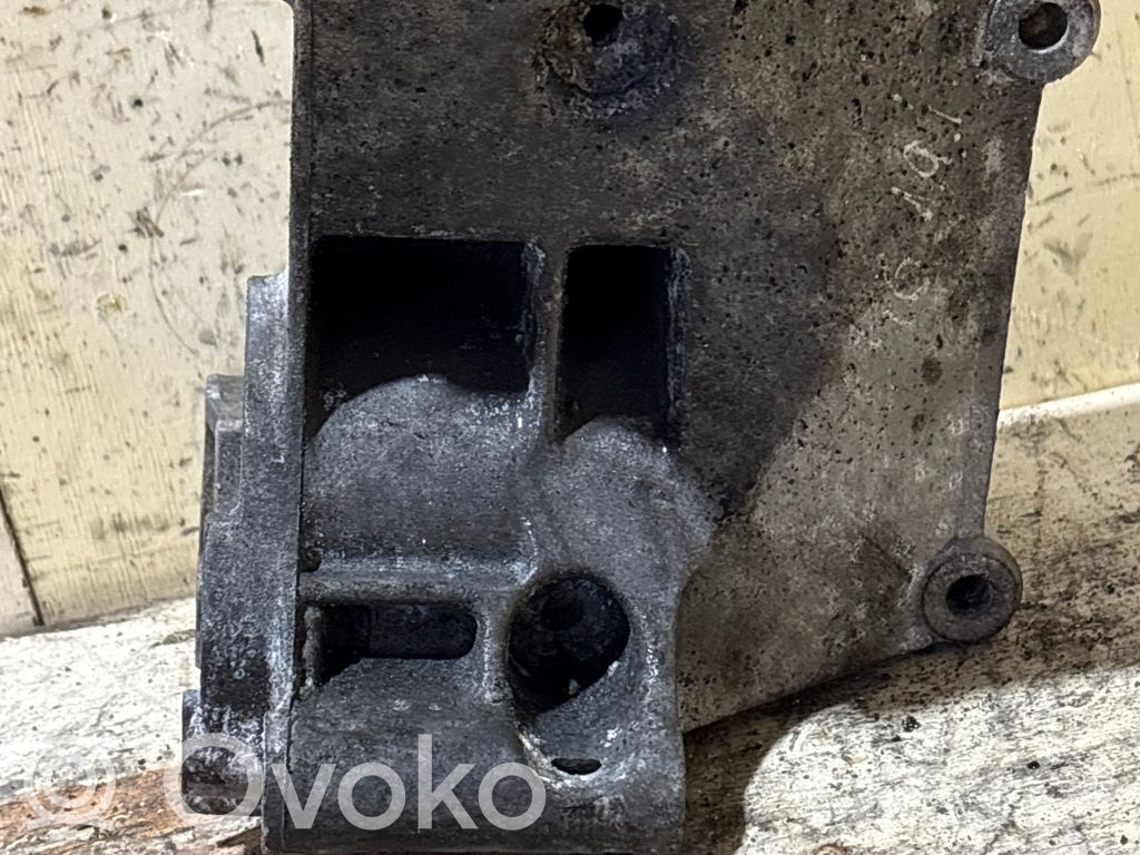 BMW Z3 E36 Generator/alternator bracket 