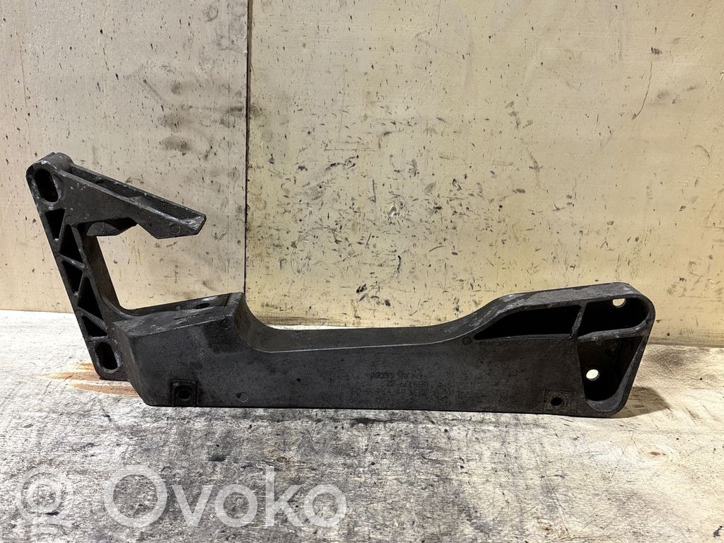 BMW 3 E46 Gearbox mounting bracket 