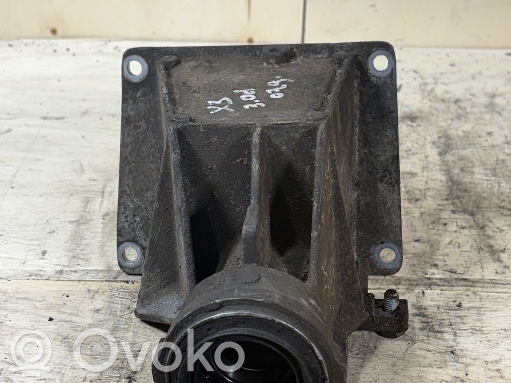 BMW X3 E83 Driveshaft support bearing bracket 