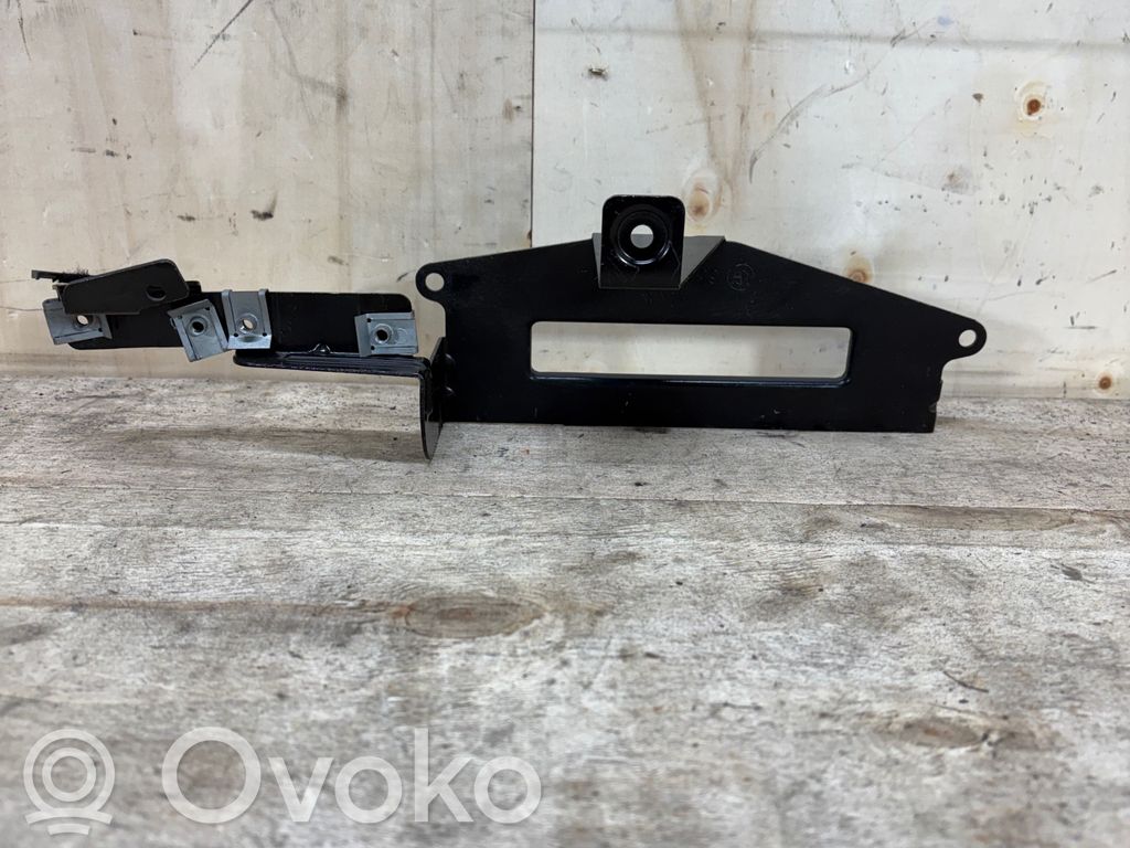 BMW 3 E46 Navigation GPS unit bracket/holder 