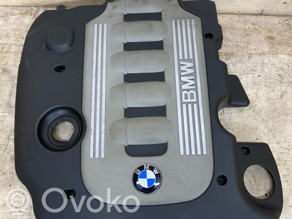 BMW X3 E83 Dzinēja pārsegs (dekoratīva apdare) 