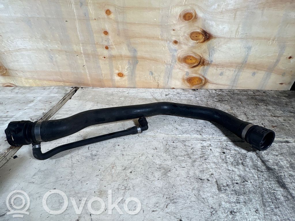 BMW 3 E92 E93 Engine coolant pipe/hose 