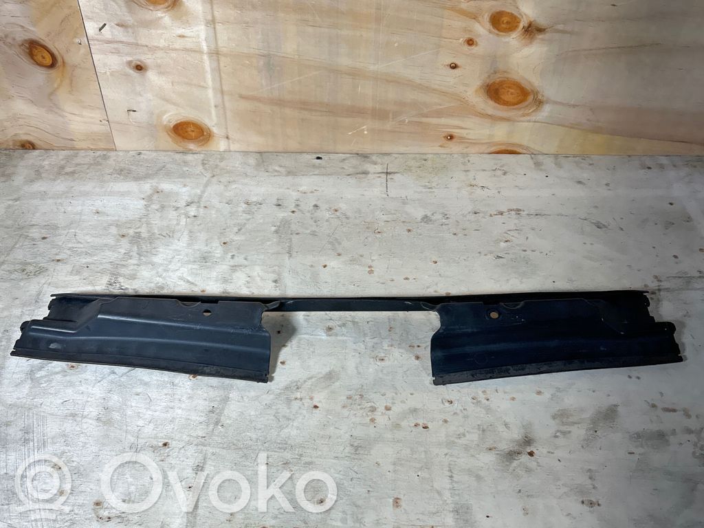 BMW 5 E60 E61 Moldura del radiador 