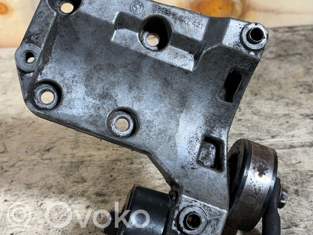 BMW 5 E39 Halterung Klimakompressor 