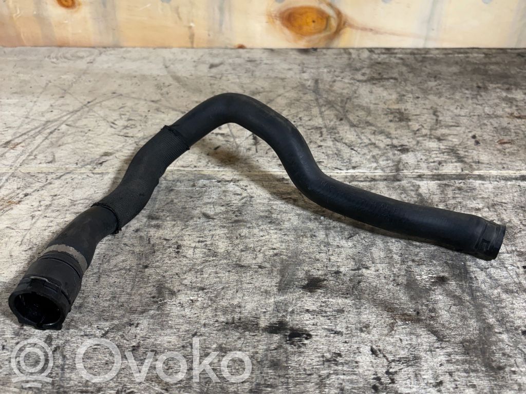 BMW X3 E83 Engine coolant pipe/hose 