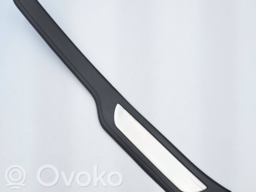 BMW 3 E90 E91 Front sill trim cover 