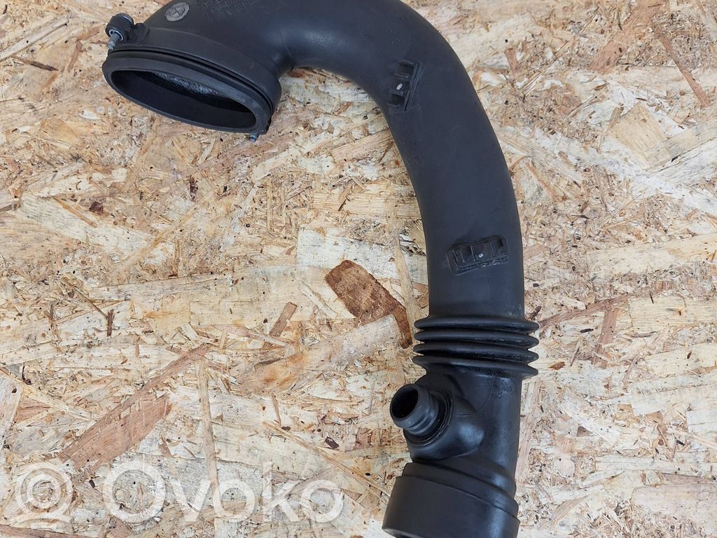 BMW X5 E53 Rura / Wąż dolotowy powietrza turbiny 
