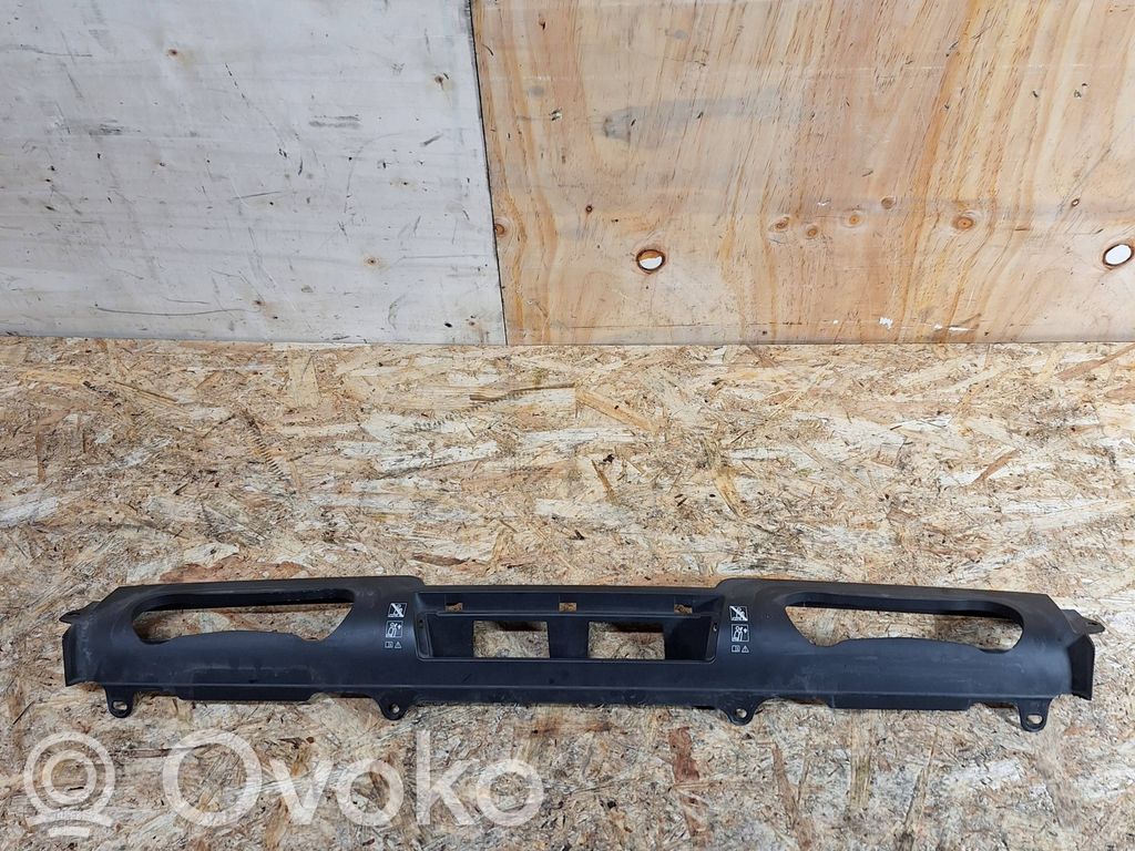 BMW 1 E82 E88 Cita veida salona detaļa 