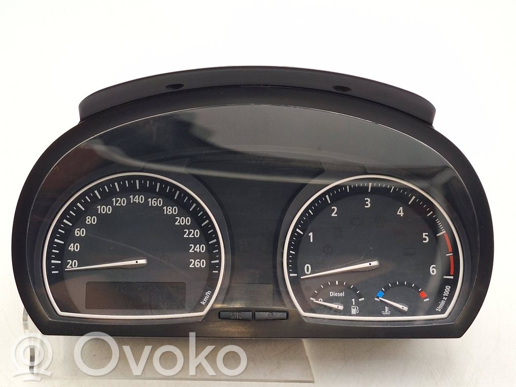 BMW X3 E83 Speedometer (instrument cluster) 