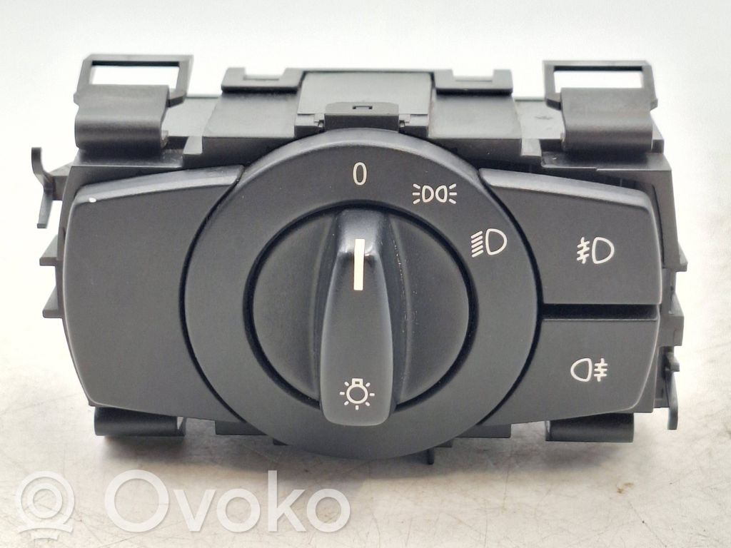 Light switch   6932798,61316932798