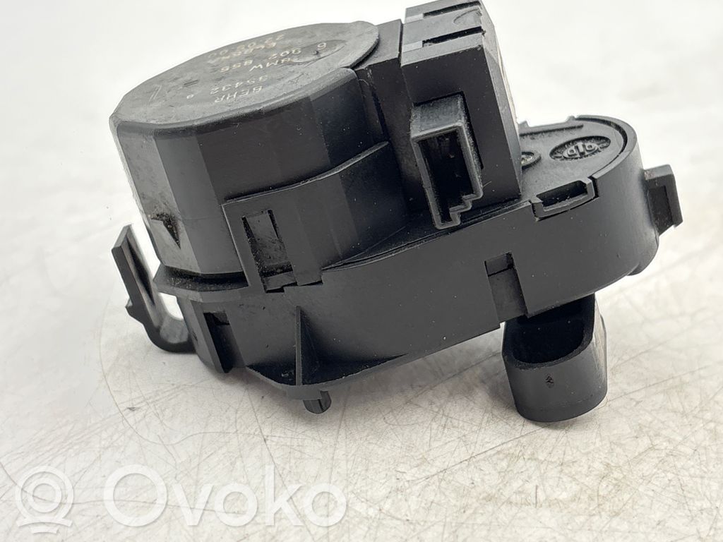 Oro sklendės varikliukas   6902855,64116902855