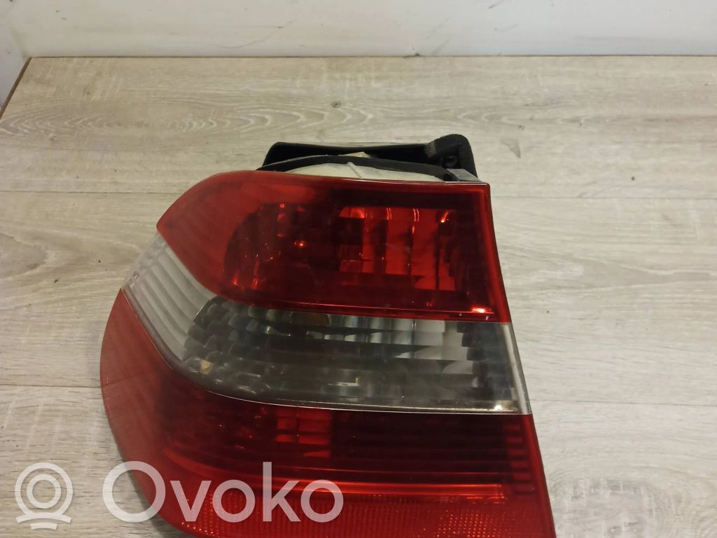 Rear/tail lights   115946B