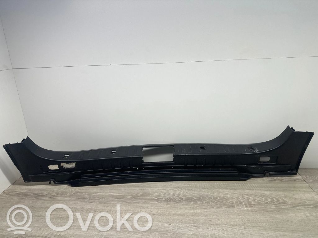 Trunk/boot sill cover protection   6949605