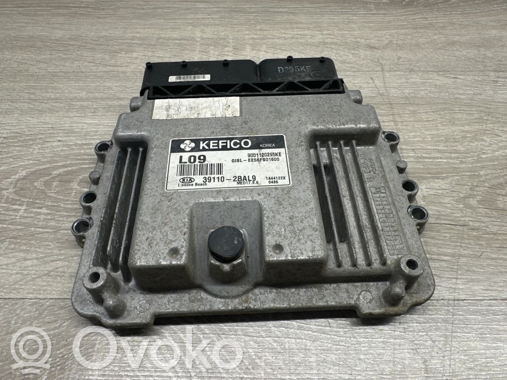 KIA Sportage Engine control unit/module 