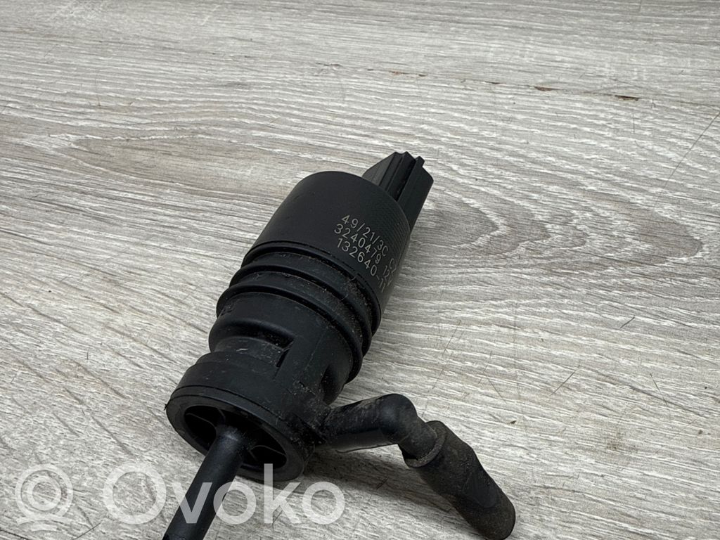 BMW 5 E60 E61 Logu mazgātāja sūknis 