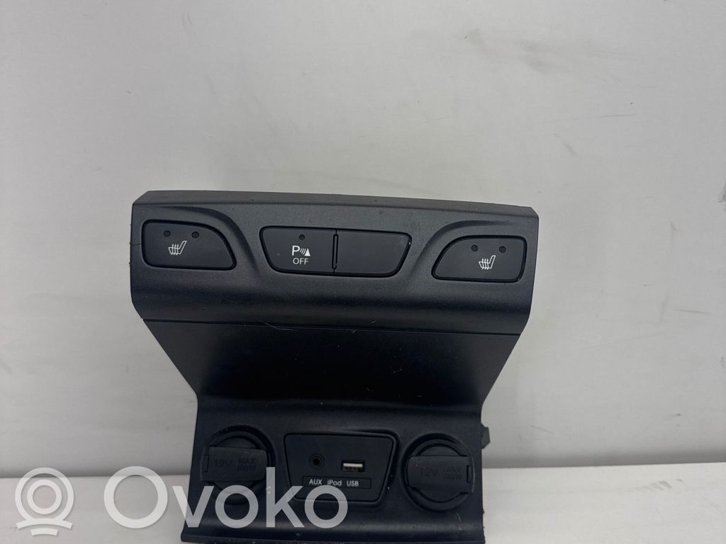 Hyundai ix35 Przełączniki podgrzewania foteli 
