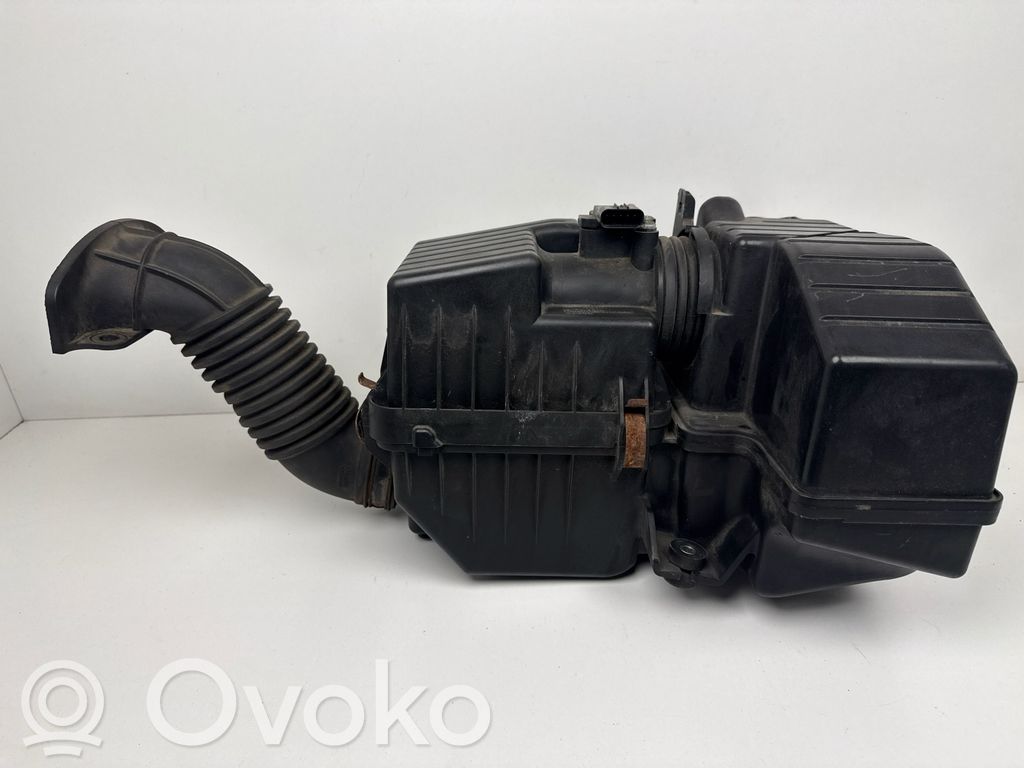 Honda Insight Air filter box 