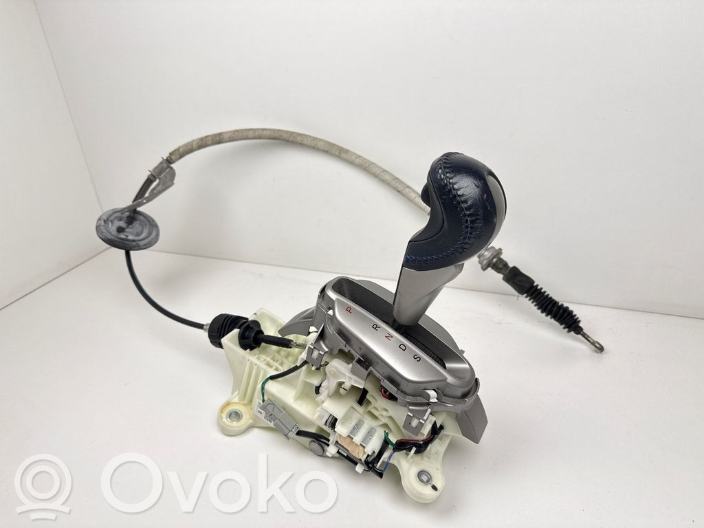 Gear shifter/selector   TM8L700