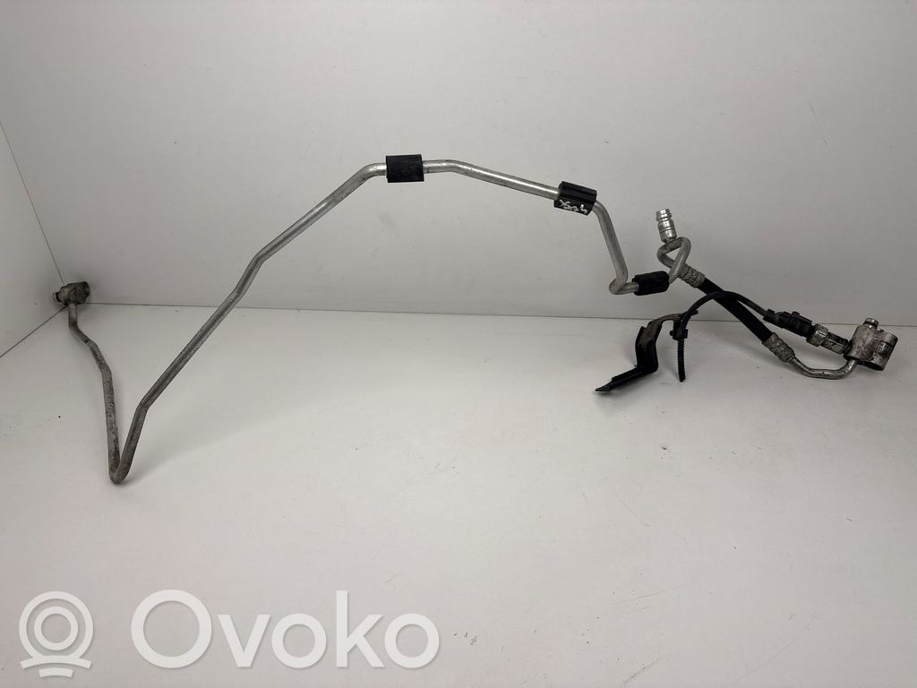 Ilmastointilaitteen putki (A/C)   1K0820741BN