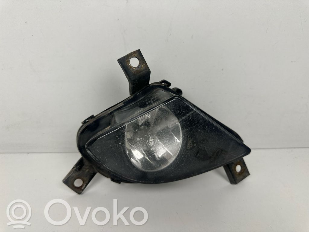 Miglas lukturis priekšā   17003702