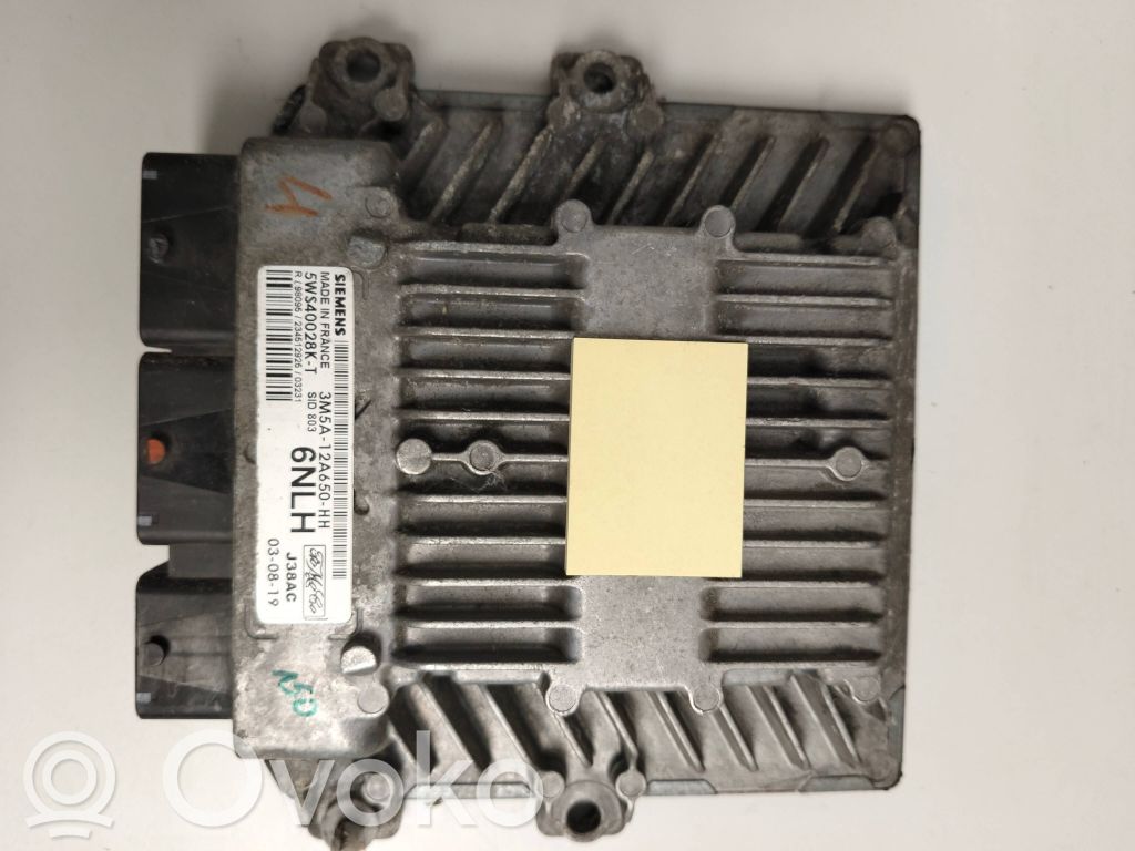 Ford C-MAX I Engine control unit/module 
