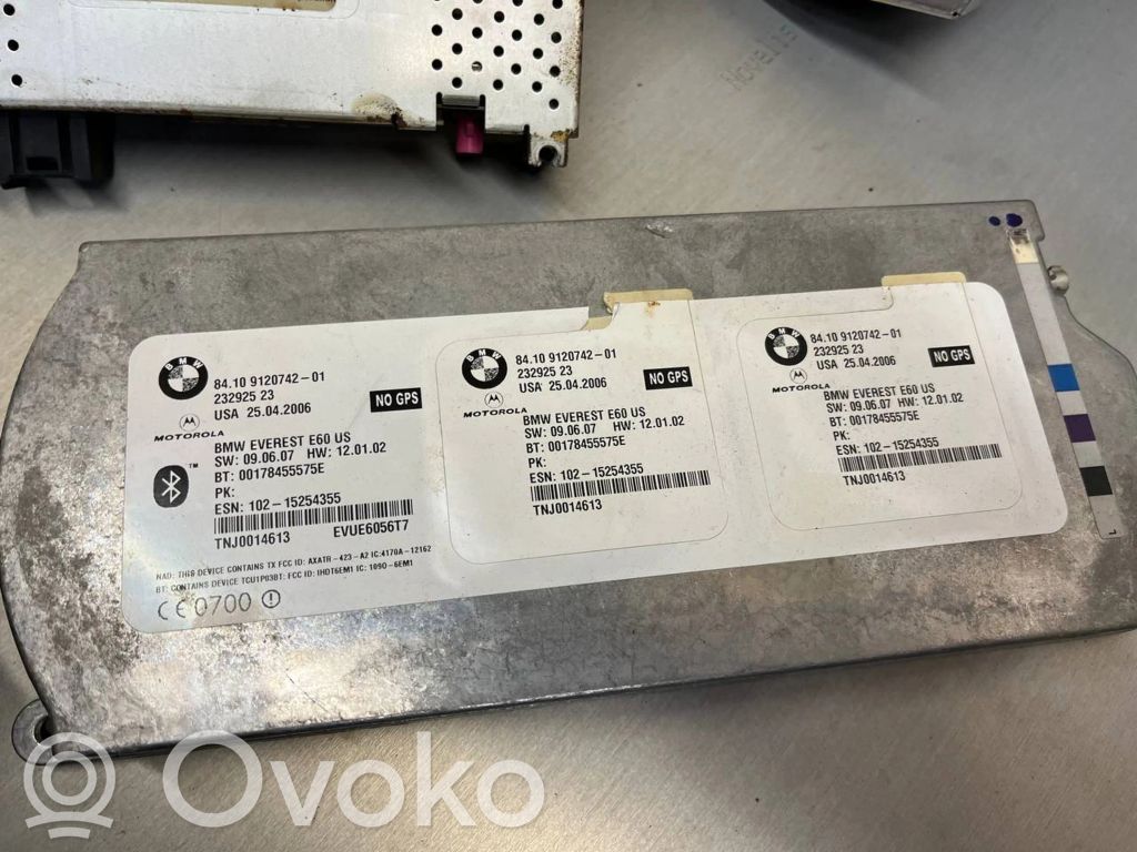 BMW 6 E63 E64 Tālruņa vadības bloks 