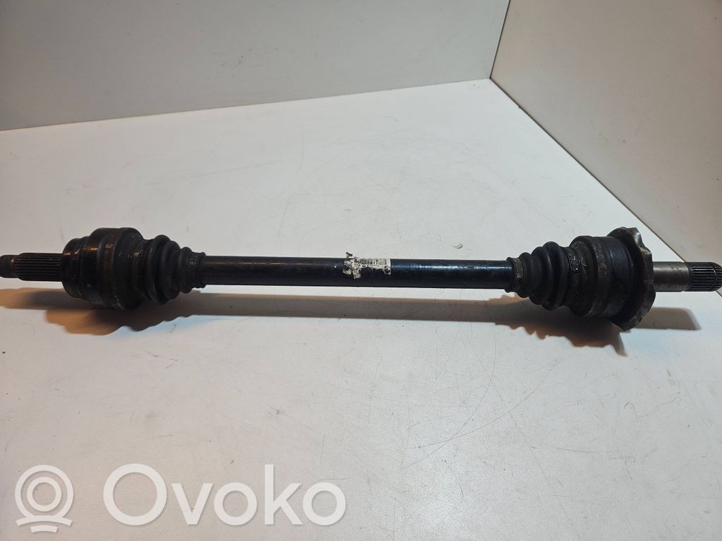 Takavetoakseli   756412803