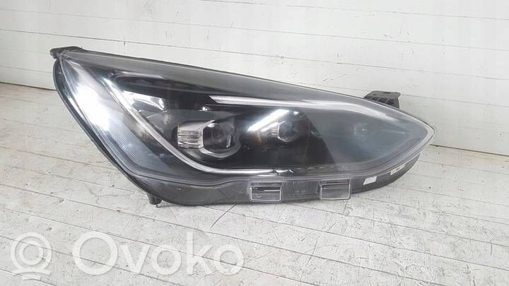 Ford Focus Scheinwerfer 