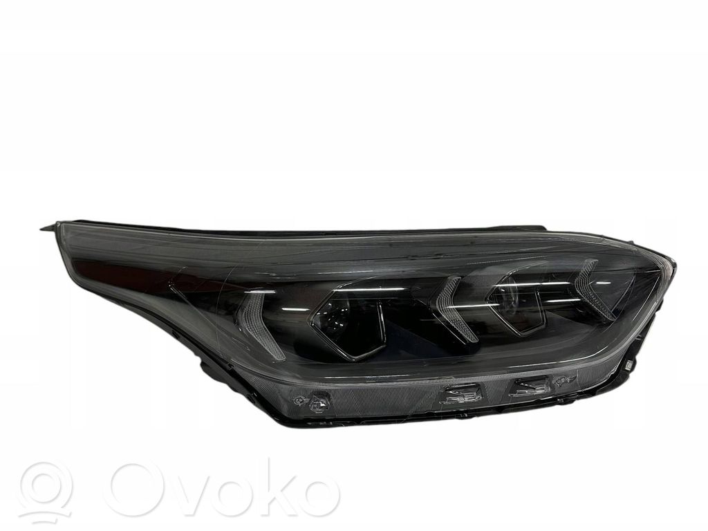 KIA Ceed Etu-/Ajovalo 