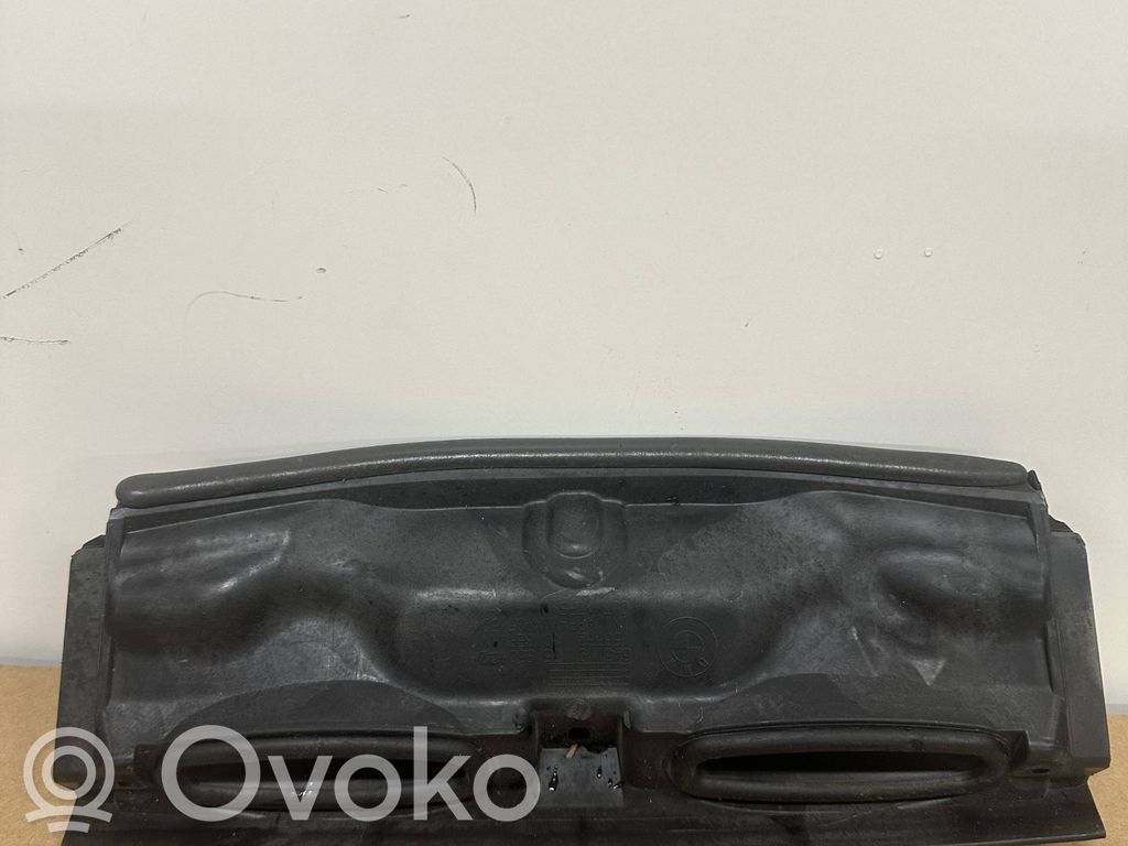 Other engine bay part   9175860
