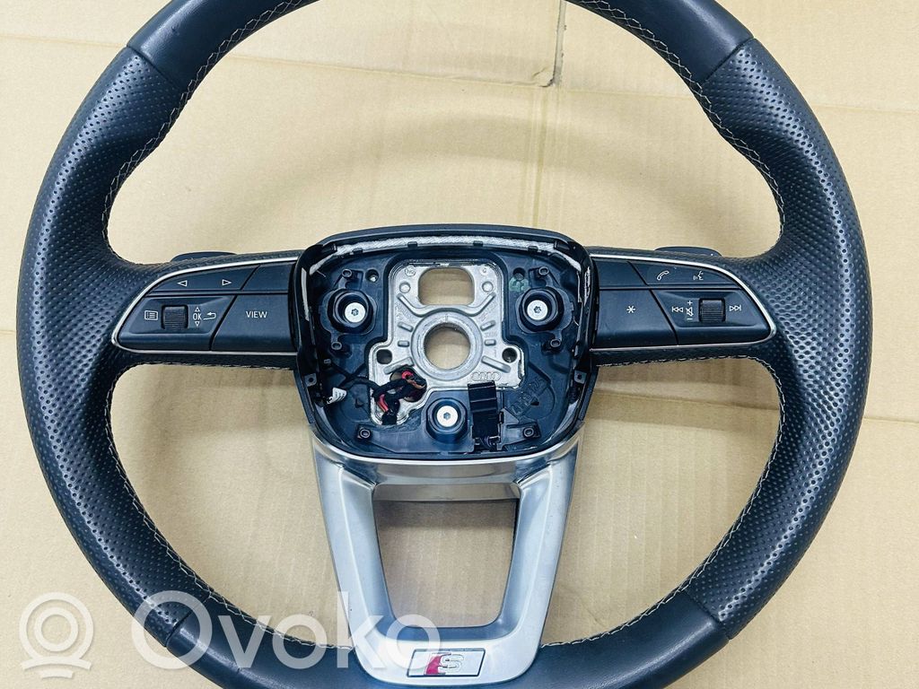 Audi Q7 4M Руль 