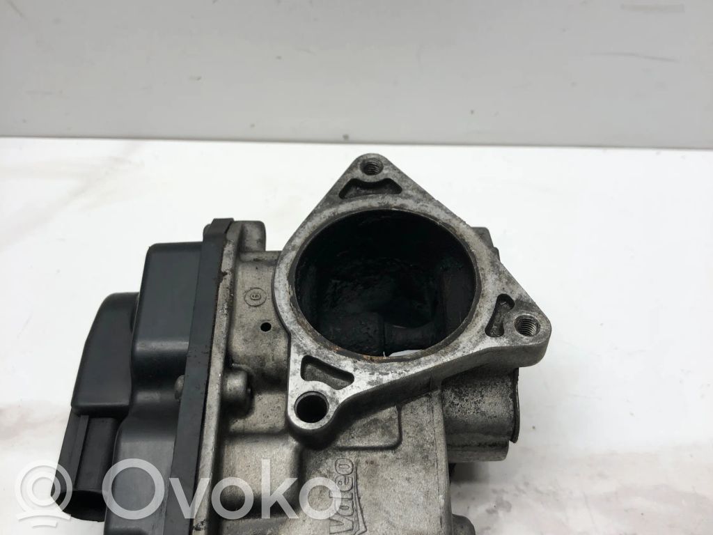 Volkswagen PASSAT B6 Válvula EGR 