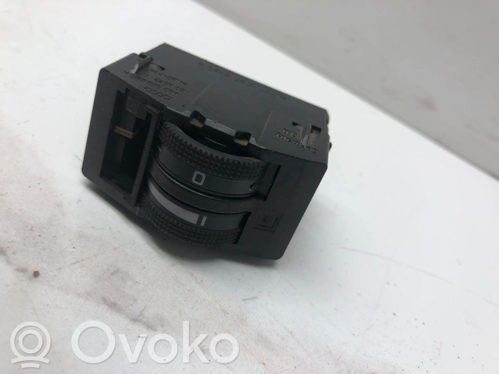 Headlight level height control switch   4B0919094A,04052211