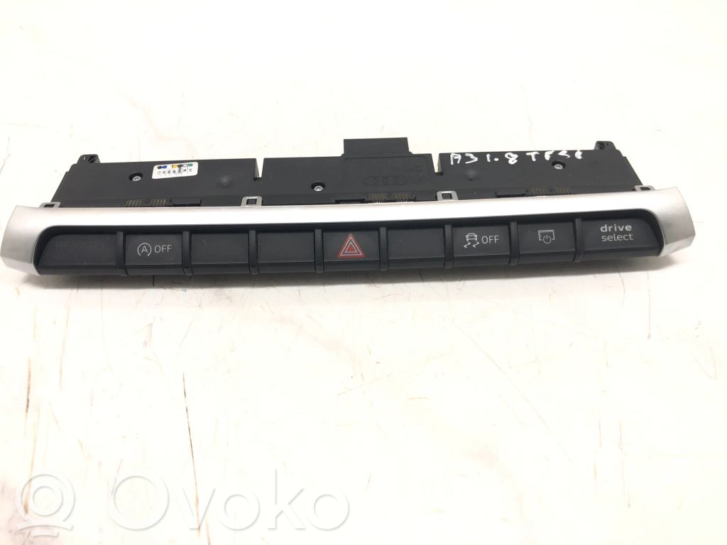 Hazard light switch   8V0925301BA,10026414