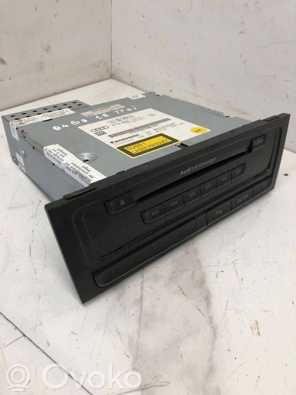 Audi A4 S4 B8 8K CD / DVD-Wechsler 