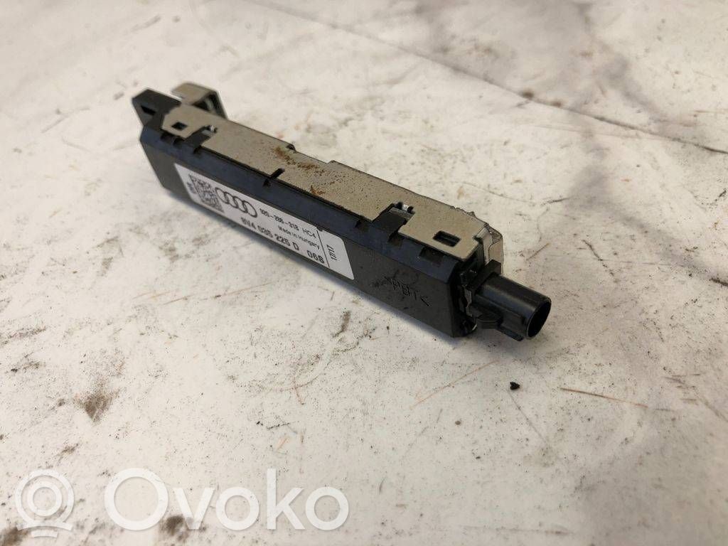 Audi A3 S3 8V Antenas pastiprinātājs 