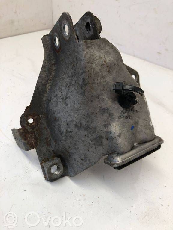 Audi A5 Sportback 8TA Engine mounting bracket 