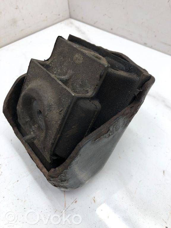 Mercedes-Benz Sprinter W906 Engine mount bracket 