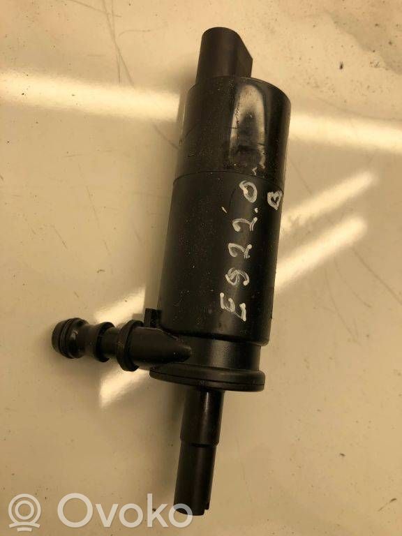 BMW 3 E92 E93 Headlight washer pump 