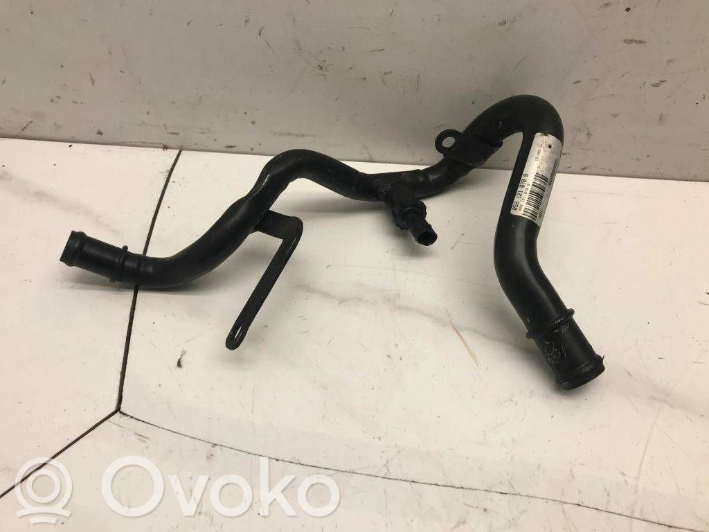 Audi A5 8T 8F Tuyau de liquide de refroidissement moteur 