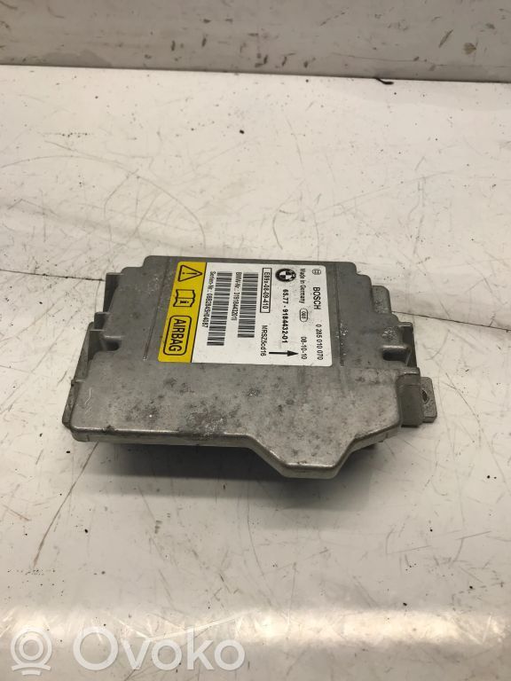 BMW 3 E90 E91 Airbag control unit/module 