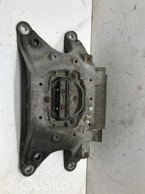 Engine mounting bracket   8K0399263K,8K0399152