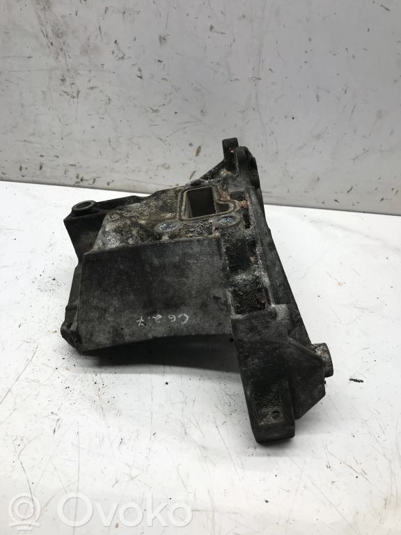 Power steering pump mounting bracket   059145169AA