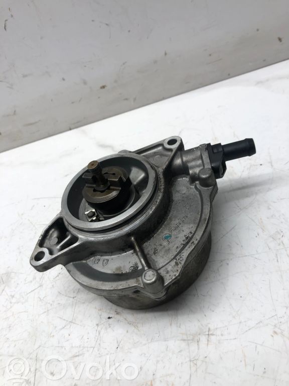 Audi A6 S6 C6 4F Bomba de vacío 