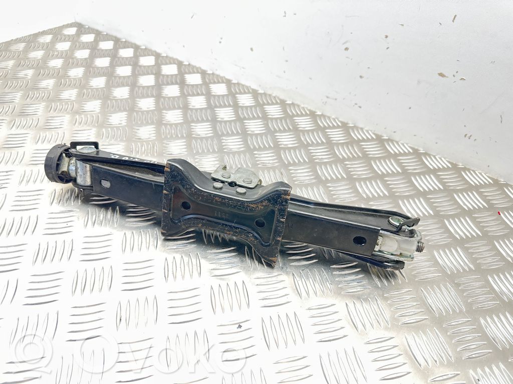 Audi A5 8T 8F Tunkki 