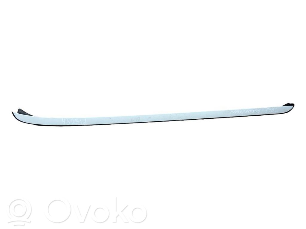 BMW X5 E70 Windshield trim 
