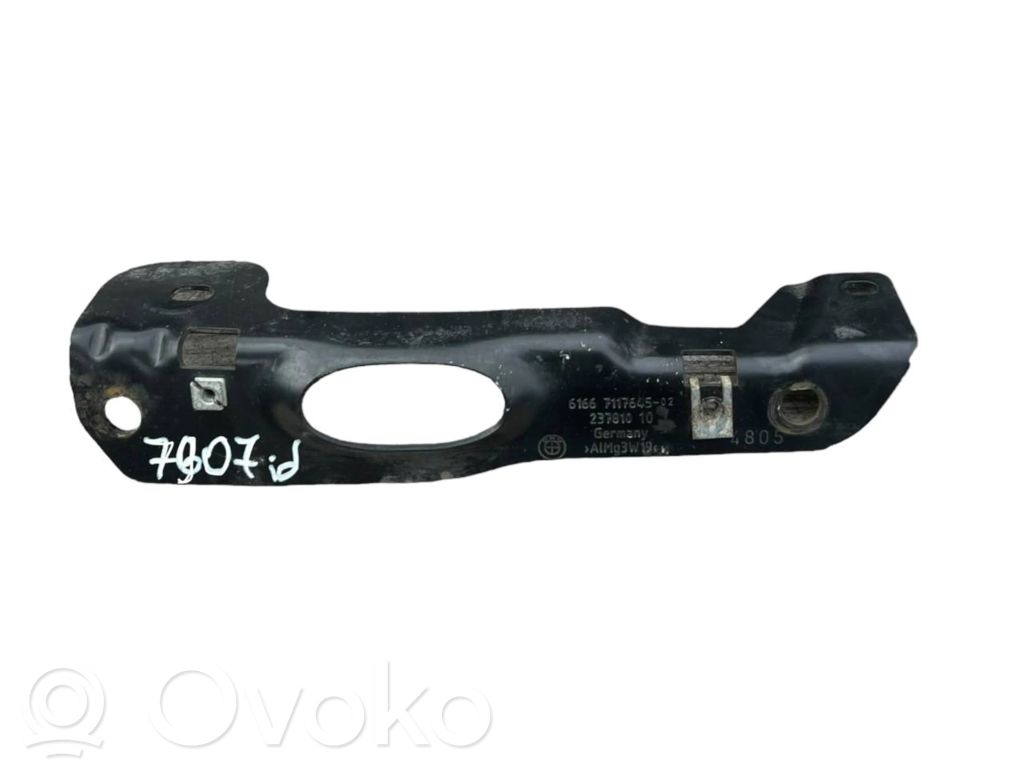 BMW 5 E60 E61 Other engine bay part 