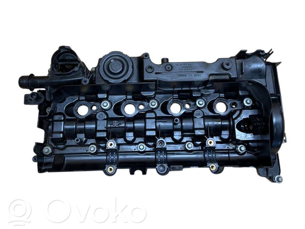 BMW 5 F10 F11 Vārstu vāks 